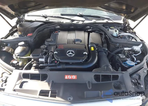 2013 Mercedes-Benz C 250 Sport z USA, uszkodzony, nr VIN WDDGF4HB7DA806370